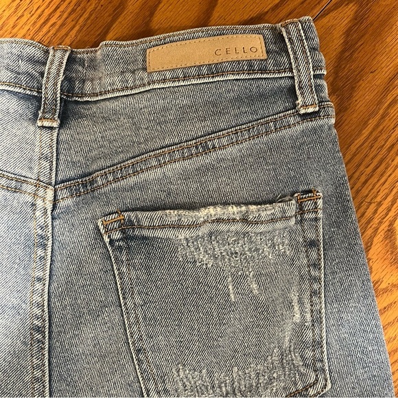 Cello Women’s High Rise Straight Leg Jeans Size 5 - Picture 7 of 10